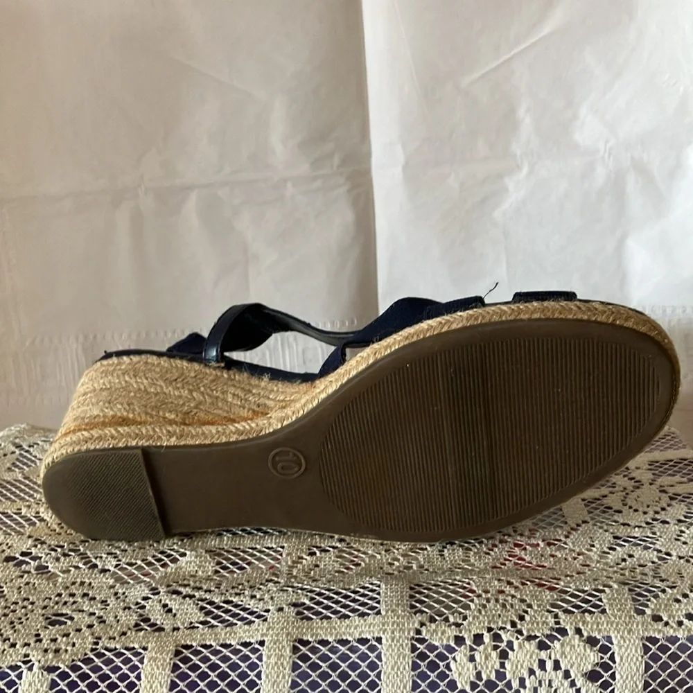 Merona Women’s Sz 10 Navy Blue Espadrille Wedge Sandals 3” Heel Ankle Strap GUC